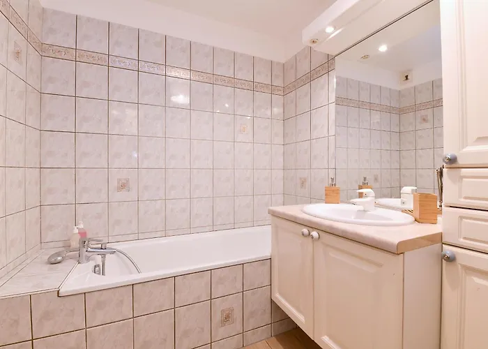 The Fairytale - Petite Venise *